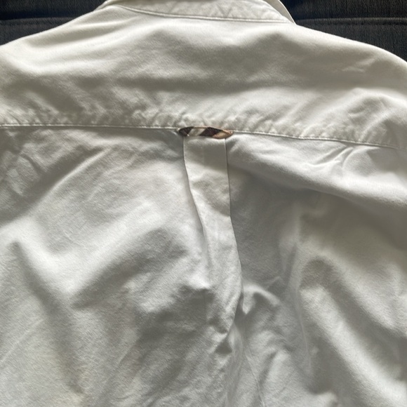 Burberry shirt - Picture 6 of 6